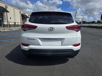 2018 Hyundai Tucson SEL   - Photo 4 - Columbia, SC 29210
