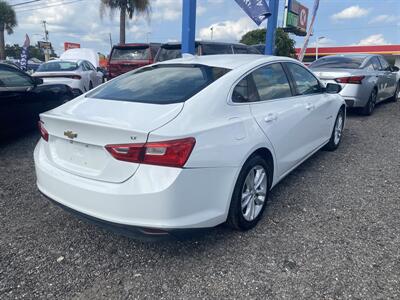 2021 Chevrolet Malibu LT - Photo 5 - Columbia, SC 29210