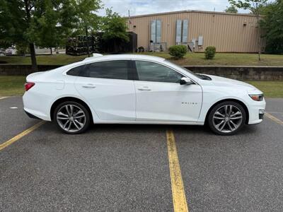2022 Chevrolet Malibu LT - Photo 2 - Columbia, SC 29210
