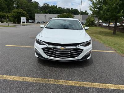 2022 Chevrolet Malibu LT - Photo 7 - Columbia, SC 29210