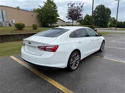 2022 Chevrolet Malibu LT - Photo 3 - Columbia, SC 29210