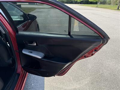 2014 Toyota Camry SE - Photo 8 - Columbia, SC 29210