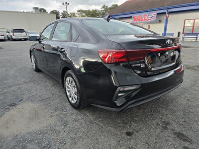 2019 Kia Forte FE   - Photo 7 - Columbia, SC 29210