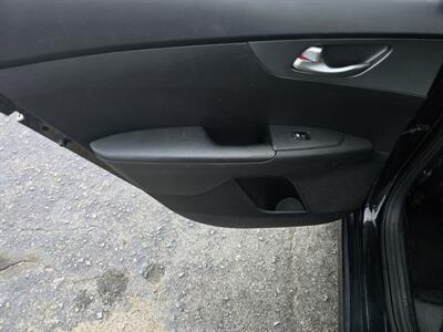 2019 Kia Forte FE   - Photo 12 - Columbia, SC 29210