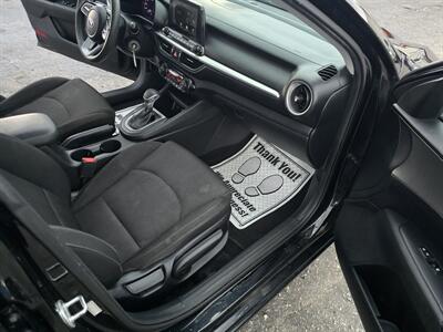 2019 Kia Forte FE   - Photo 13 - Columbia, SC 29210