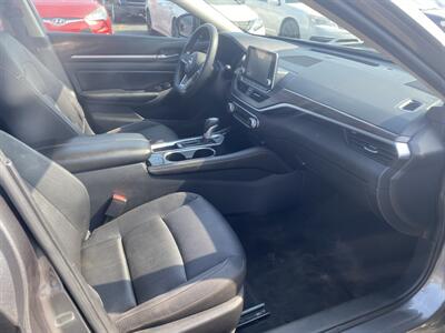 2023 Nissan Altima 2.5 SV - Photo 9 - Columbia, SC 29210