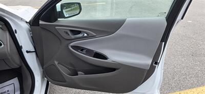 2020 Chevrolet Malibu LS Fleet - Photo 8 - Columbia, SC 29210
