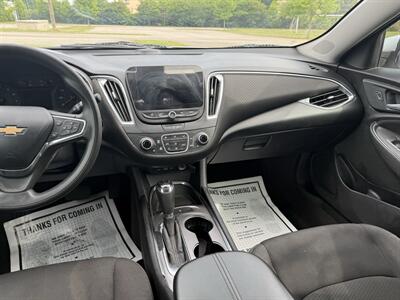 2020 Chevrolet Malibu LT - Photo 14 - Columbia, SC 29210