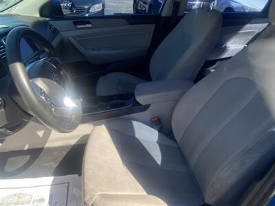2018 Hyundai SONATA SEL - Photo 10 - Columbia, SC 29210