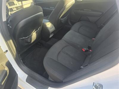 2017 Kia Optima LX   - Photo 19 - Columbia, SC 29210