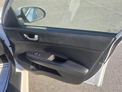2017 Kia Optima LX   - Photo 14 - Columbia, SC 29210