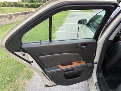 2011 Cadillac STS V6 Premium - Photo 13 - Columbia, SC 29210