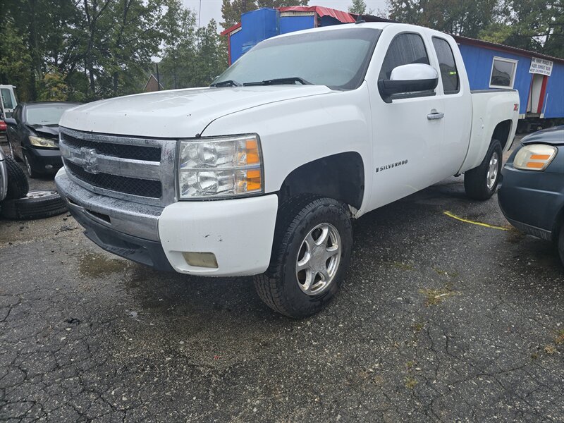 2009 Chevrolet Silverado 1500 LT  