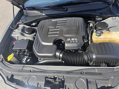 2018 Chrysler 300 Series S   - Photo 10 - Columbia, SC 29210