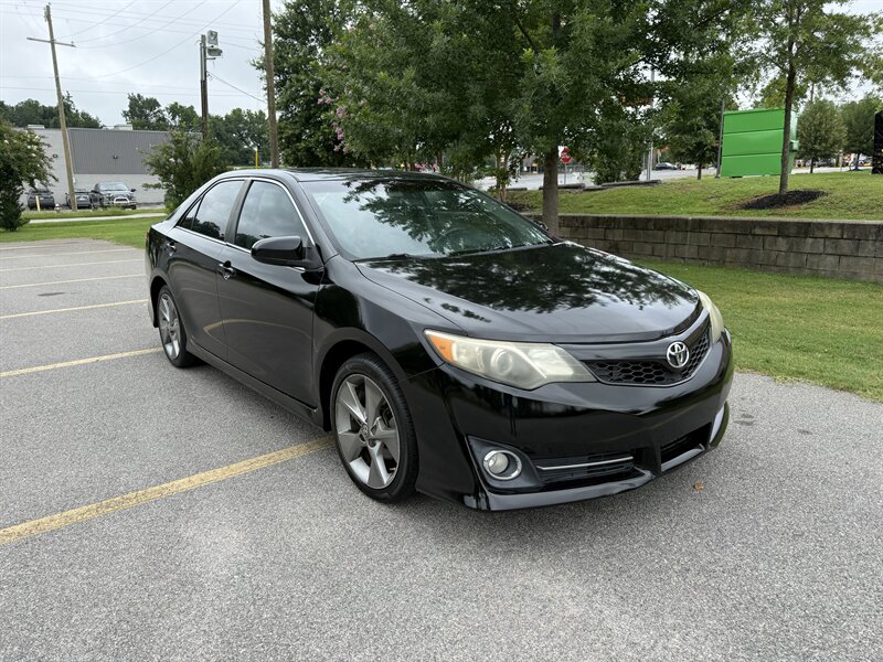 2012 Toyota Camry SE Sport Limited Edition  