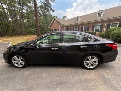 2017 Nissan Maxima   - Photo 3 - Columbia, SC 29210