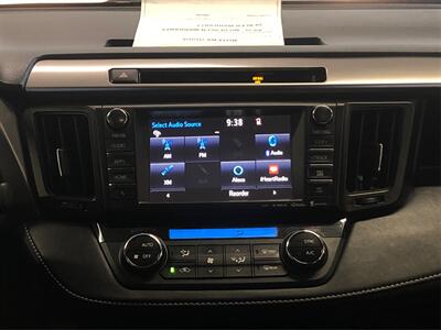 2016 Toyota RAV4 XLE   - Photo 14 - Sacramento, CA 95825
