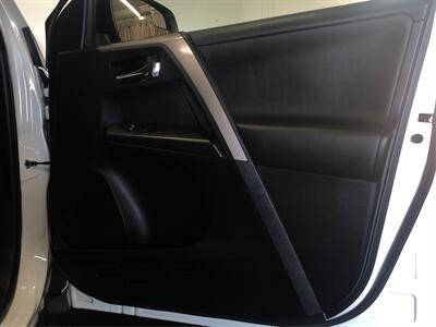 2016 Toyota RAV4 XLE   - Photo 18 - Sacramento, CA 95825