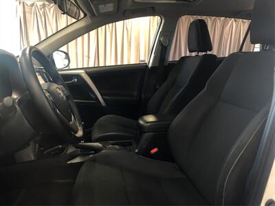 2016 Toyota RAV4 XLE   - Photo 9 - Sacramento, CA 95825