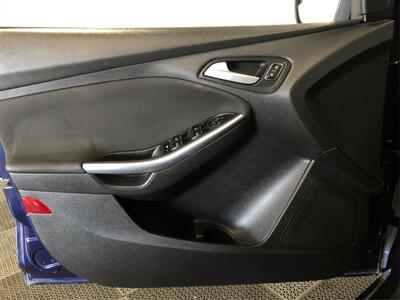 2017 Ford Focus ST   - Photo 16 - Sacramento, CA 95825