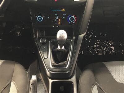 2017 Ford Focus ST   - Photo 25 - Sacramento, CA 95825