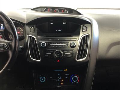 2017 Ford Focus ST   - Photo 13 - Sacramento, CA 95825