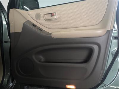 2007 Toyota Highlander Sport   - Photo 18 - Sacramento, CA 95825
