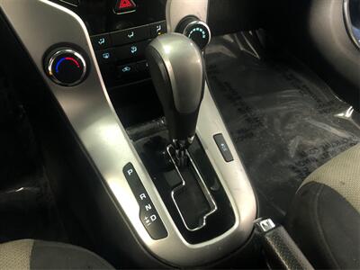 2016 Chevrolet Cruze Limited LS Auto   - Photo 17 - Sacramento, CA 95825