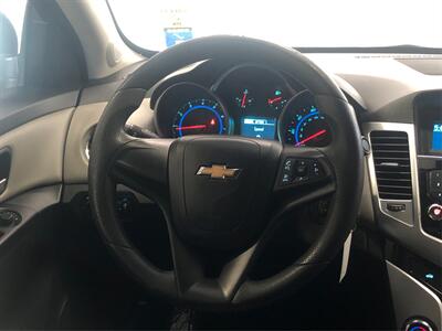 2016 Chevrolet Cruze Limited LS Auto   - Photo 13 - Sacramento, CA 95825