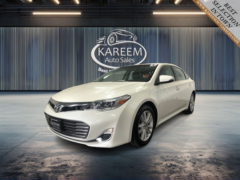 2013 Toyota Avalon XLE - Photo 1 - Sacramento, CA 95825