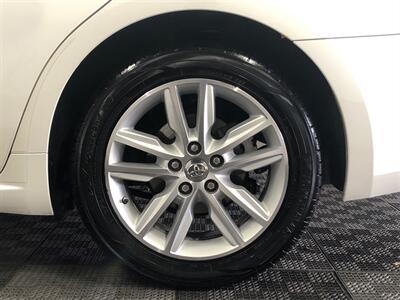 2013 Toyota Avalon XLE   - Photo 18 - Sacramento, CA 95825