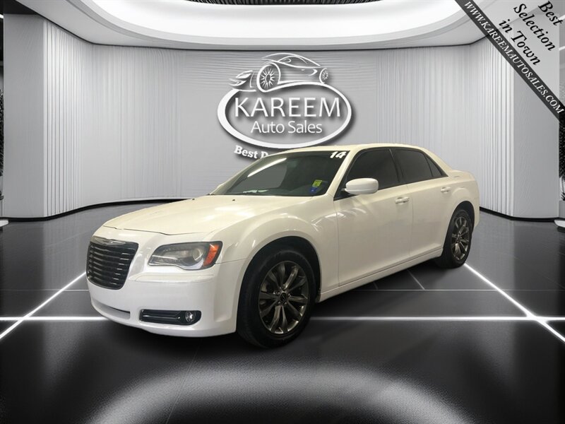 2014 Chrysler 300 S   - Photo 1 - Sacramento, CA 95825