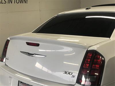 2014 Chrysler 300 S   - Photo 21 - Sacramento, CA 95825