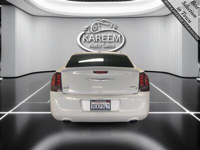 2014 Chrysler 300 S   - Photo 6 - Sacramento, CA 95825