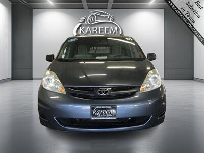 2010 Toyota Sienna LE 7-Passenger   - Photo 2 - Sacramento, CA 95825