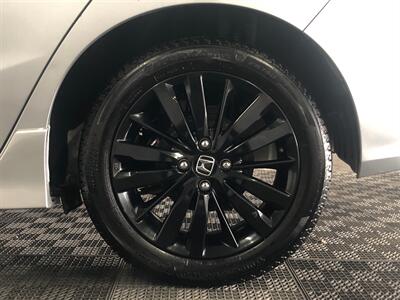 2018 Honda Fit Sport   - Photo 18 - Sacramento, CA 95825