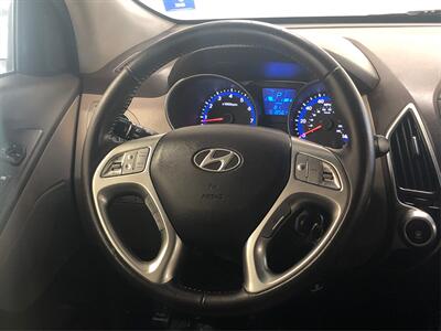 2012 Hyundai TUCSON GLS   - Photo 15 - Sacramento, CA 95825