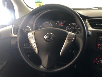 2017 Nissan Sentra S   - Photo 13 - Sacramento, CA 95825