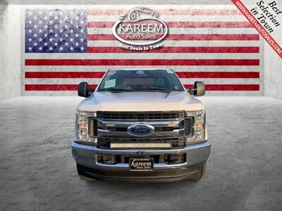 2019 Ford F-350 Super Duty XL   - Photo 2 - Sacramento, CA 95825