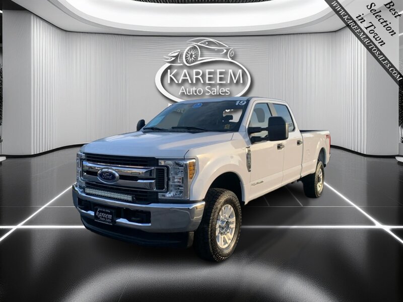 2019 Ford F-350 Super Duty XL   - Photo 1 - Sacramento, CA 95825