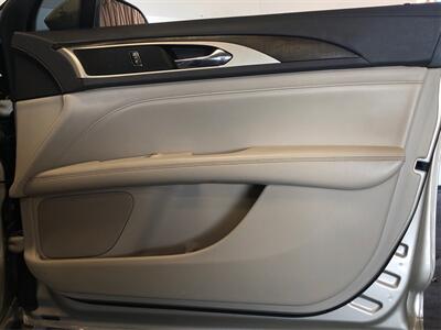2017 Lincoln MKZ Hybrid Reserve - Photo 17 - Sacramento, CA 95825