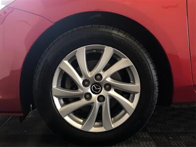 2013 Mazda Mazda3 i Touring   - Photo 18 - Sacramento, CA 95825