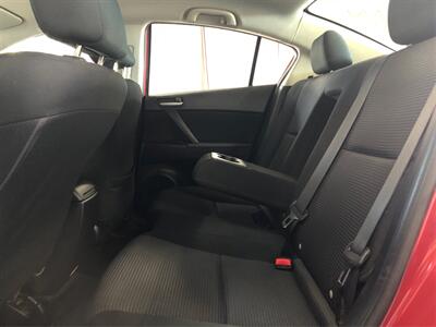 2013 Mazda Mazda3 i Touring   - Photo 10 - Sacramento, CA 95825