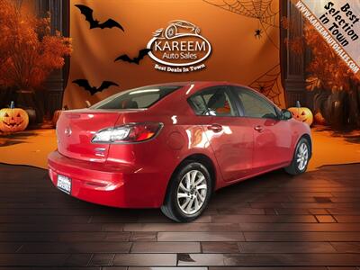 2013 Mazda Mazda3 i Touring   - Photo 5 - Sacramento, CA 95825