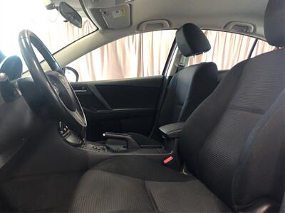2013 Mazda Mazda3 i Touring   - Photo 9 - Sacramento, CA 95825