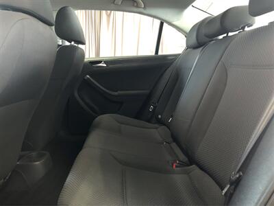 2011 Volkswagen Jetta S   - Photo 10 - Sacramento, CA 95825