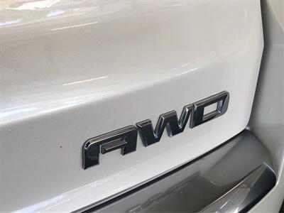 2013 GMC Acadia SLT-2   - Photo 20 - Sacramento, CA 95825