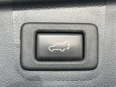 2015 Subaru Outback 2.5i Limited   - Photo 18 - Sacramento, CA 95825