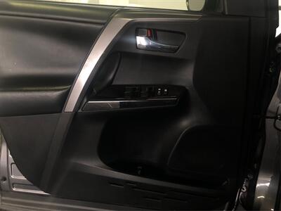 2018 Toyota RAV4 SE   - Photo 17 - Sacramento, CA 95825