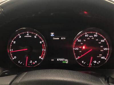 2018 Toyota RAV4 SE   - Photo 15 - Sacramento, CA 95825